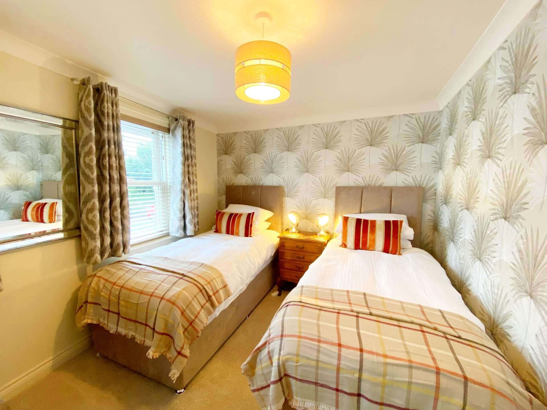 Lisburne Place Luxury Town House Self Catering Accommodation